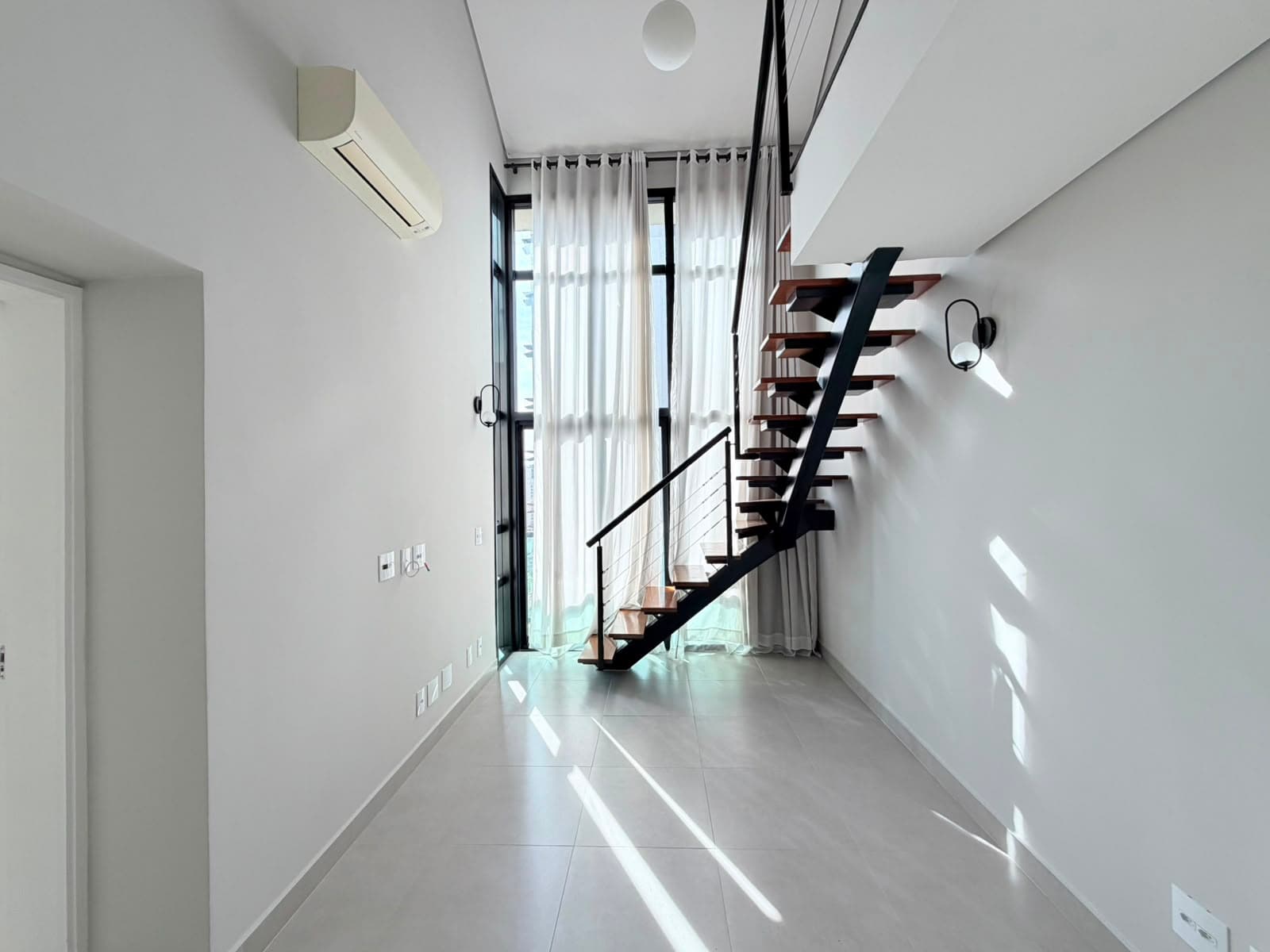 Cobertura à venda com 1 quarto, 72 m² - Cambuí