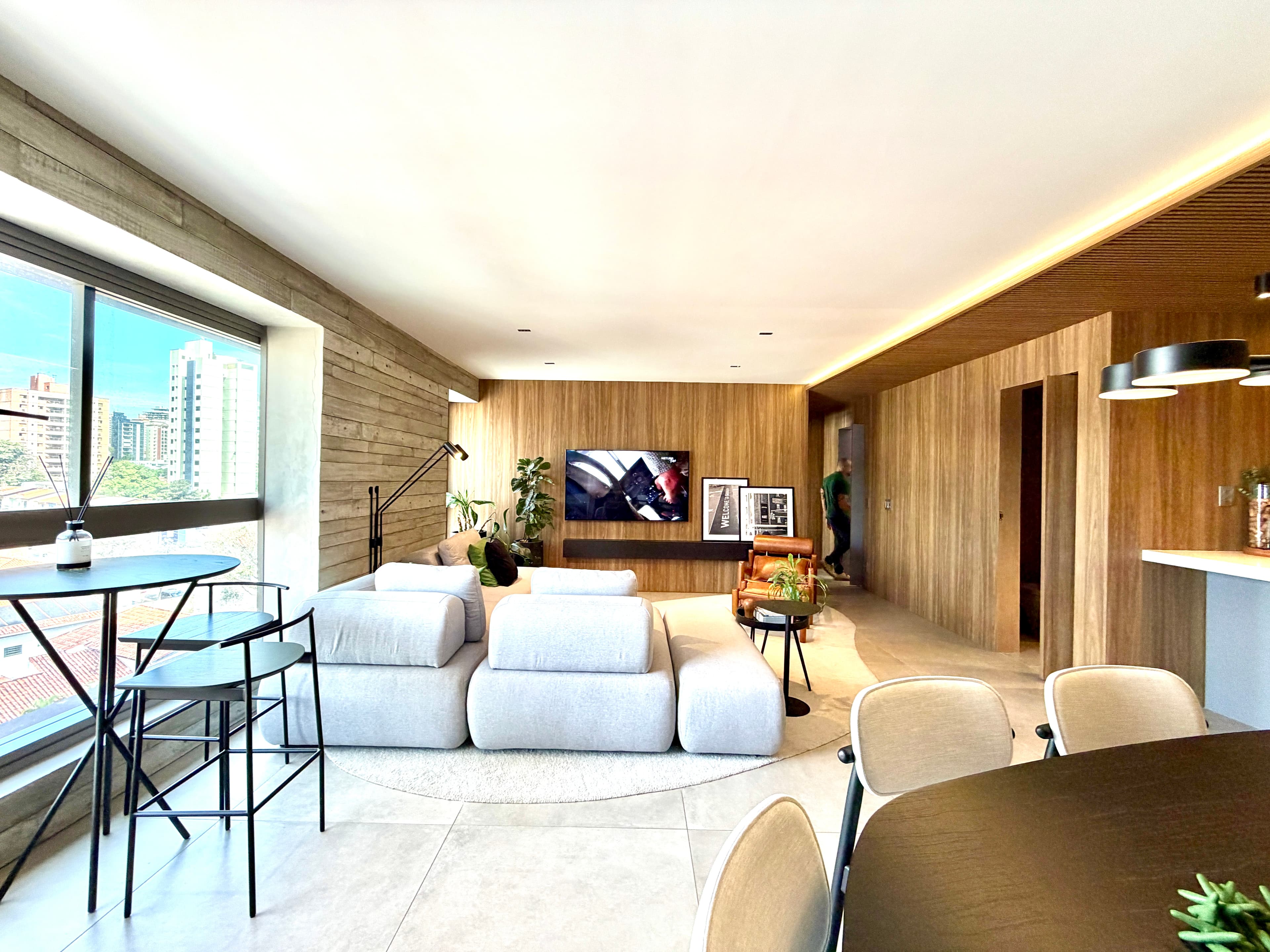 Apartamento à venda com 2 quartos, 89 m² - Cambuí — foto 2